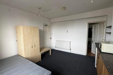 undefined, Gloucester Road, Bristol BS11