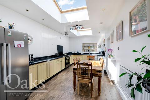 3 bedroom end of terrace house for sale, Bond Road, Mitcham