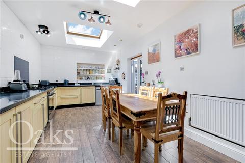 3 bedroom end of terrace house for sale, Bond Road, Mitcham
