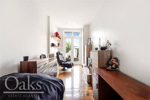 undefined, Bond Road, Mitcham