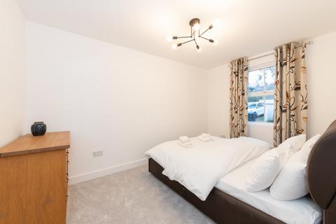 undefined, Gipsy Lane, Wokingham, RG40