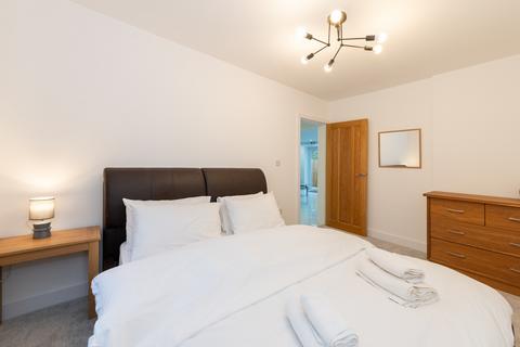 undefined, Gipsy Lane, Wokingham, RG40