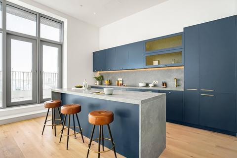 undefined, Goodluck Hope, Orchard Place, London, E14