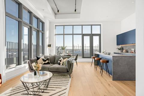 2 bedroom penthouse for sale, Goodluck Hope, Orchard Place, London, E14