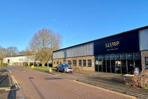 Warehouse to rent, Tramway Rd Banbury OX16 5TE