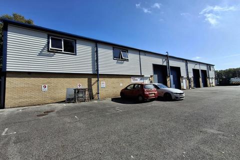 Warehouse for sale, The Glenmore Centre Rd Fordingbridge SP6 1TE