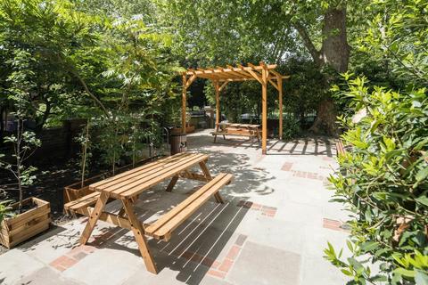 Office to rent, 18 Victoria Park Sq London E2 9PF