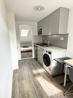 undefined, Station Road, Kingston upon Thames KT2