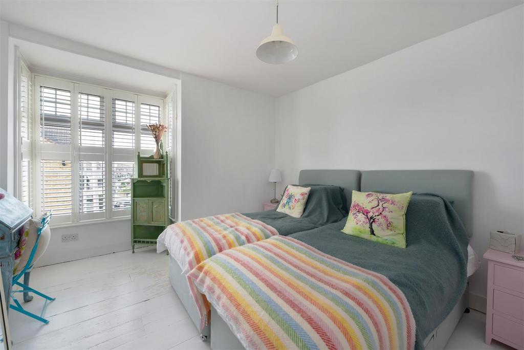 West Cliff, Whitstable