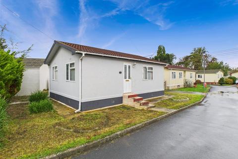 2 bedroom park home for sale, Sycamore Crescent, Woodmancote Park Homes, Woodmancote, Cheltenham, GL52