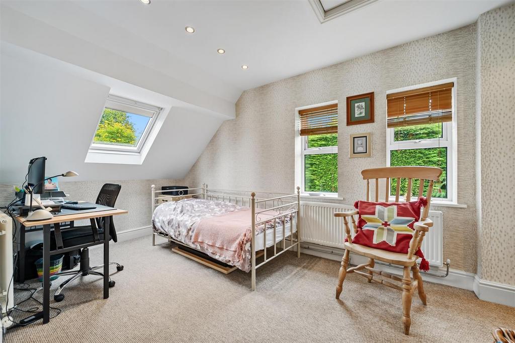 Bedroom Two - desk and day bed area.jpg