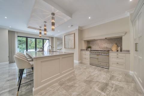 undefined, Hall Drive, Alkrington, Middleton, Manchester, M24