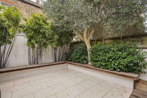 undefined, Shorrolds Road, London