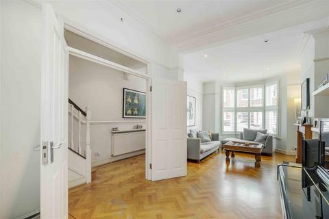 undefined, Shorrolds Road, London