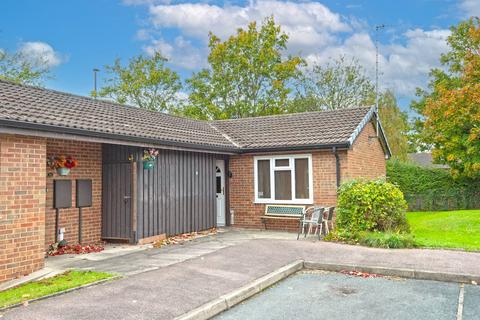 2 bedroom bungalow for sale, Cheedale Close, Chesterfield S40