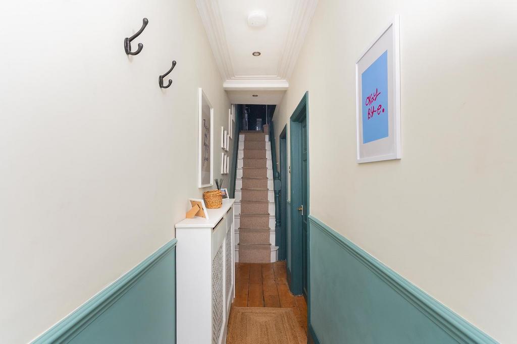 0 G6 PABN - Hallway B.jpg