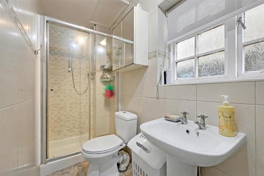Shower Room.jpeg