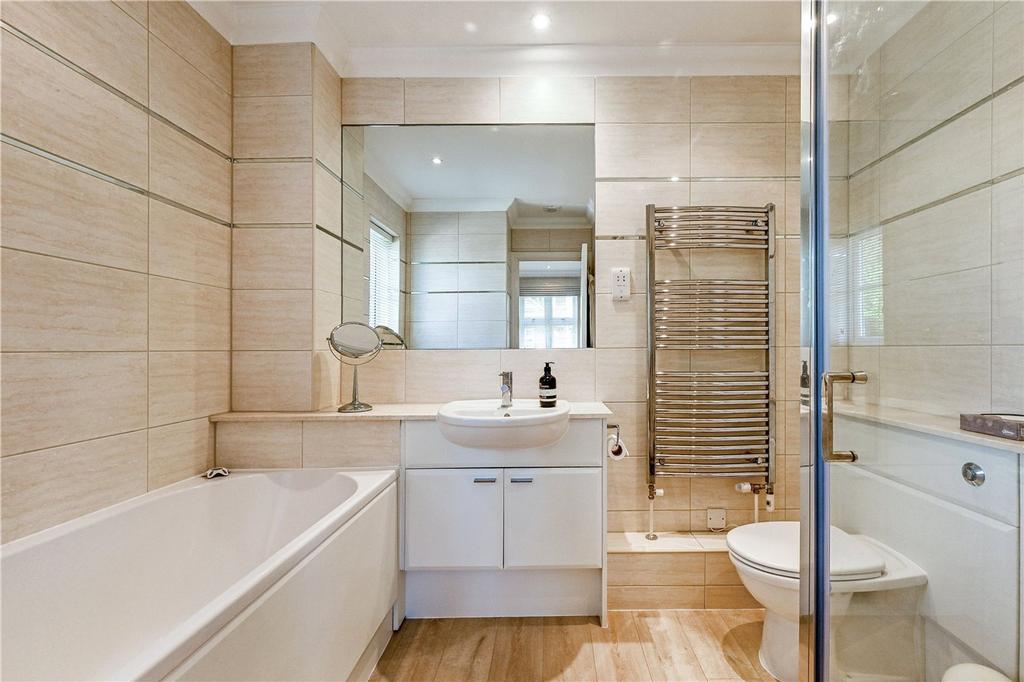 Ensuite