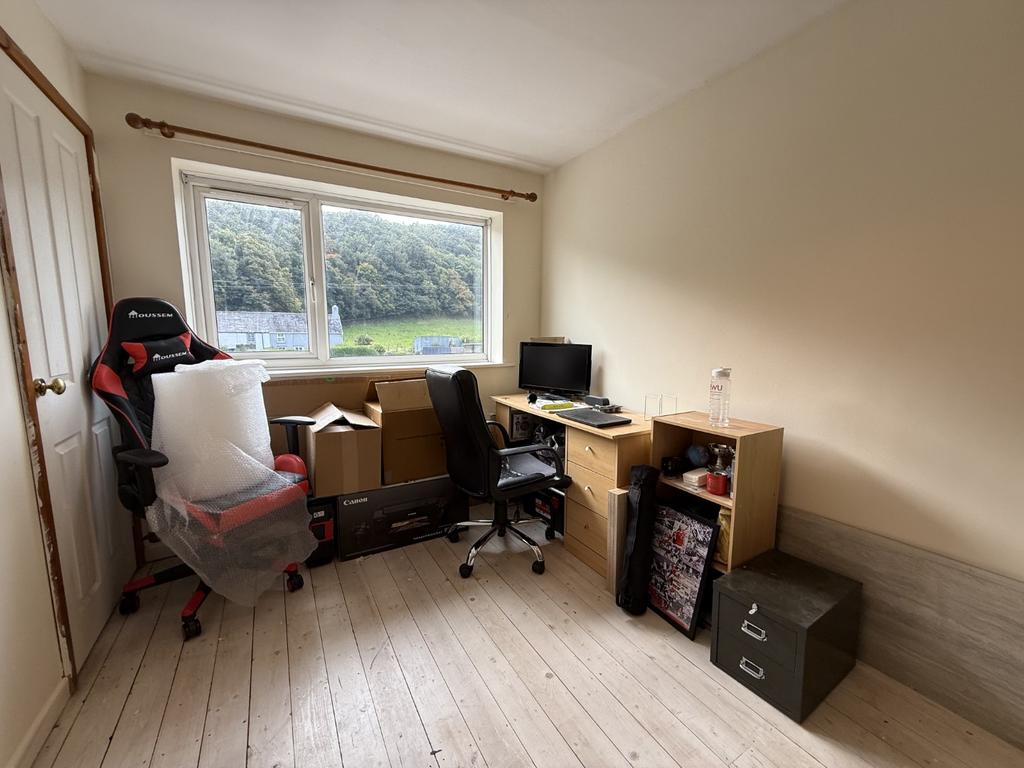 Front Bedroom 2