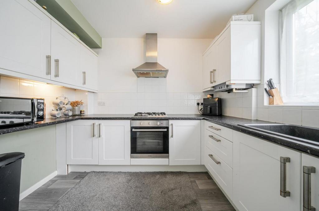 1364804-12-68e632f357b62.JPG
