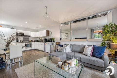 3 bedroom flat for sale, Adenmore Road, Catford, London, SE6