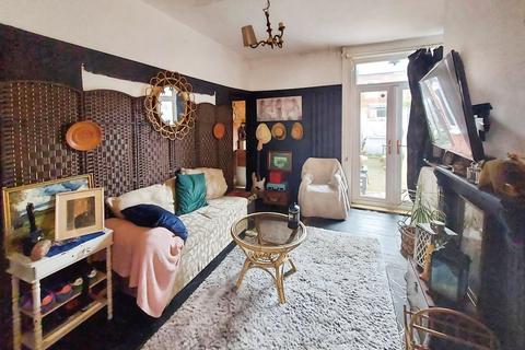 undefined, Irlam Avenue, Eccles, M30