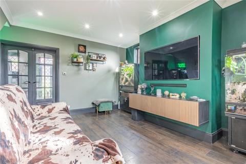 3 bedroom end of terrace house for sale, Bramble Avenue, Watersheddings, Oldham, OL4