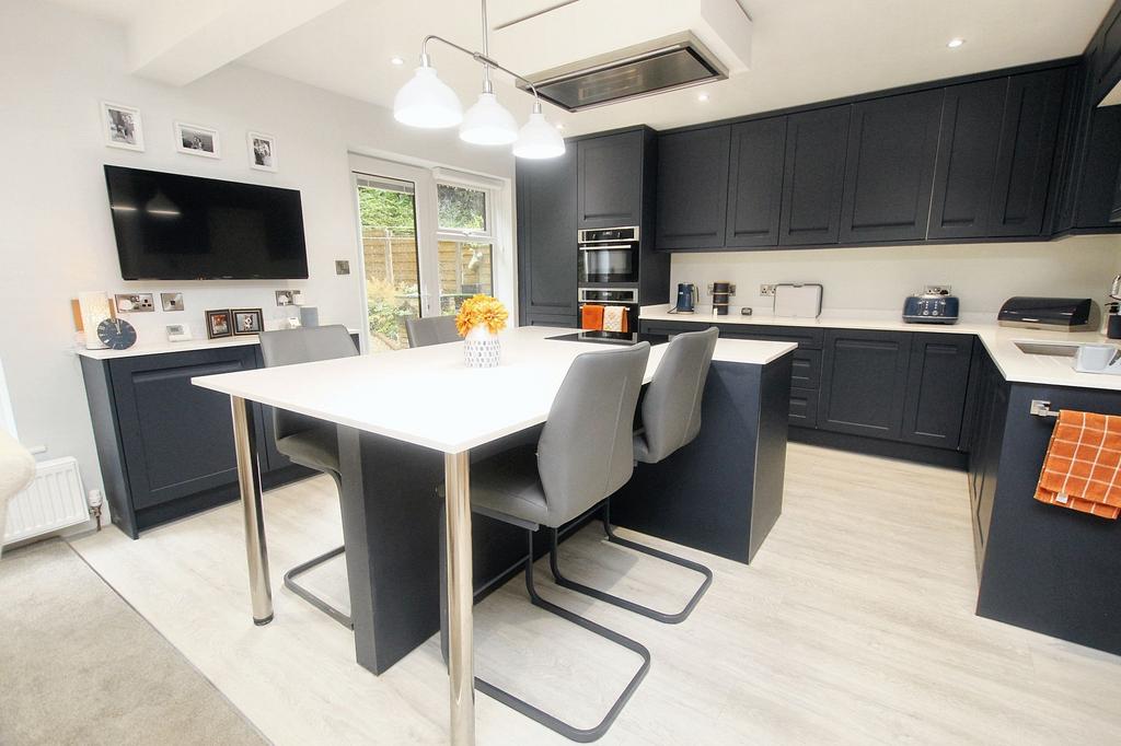 Kitchen / Diner