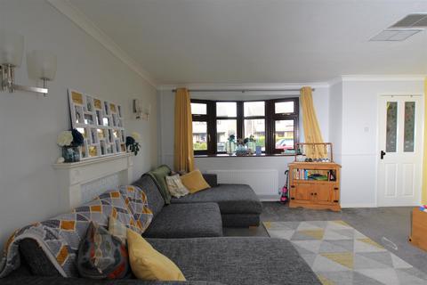 undefined, Spring Court, Welton, Lincoln LN2