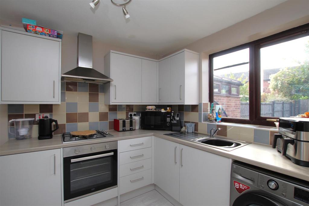Kitchen Area.JPG