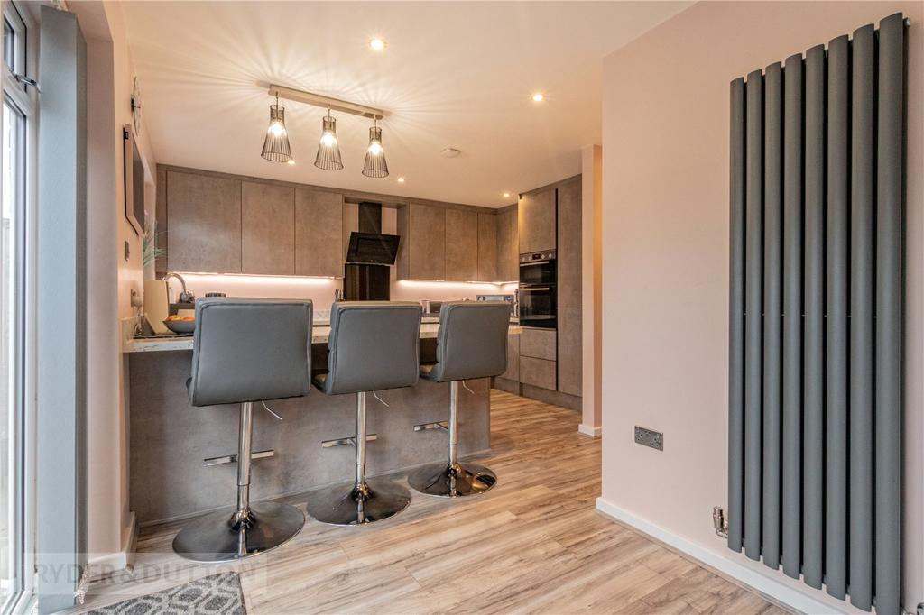 Kitchen/Dining