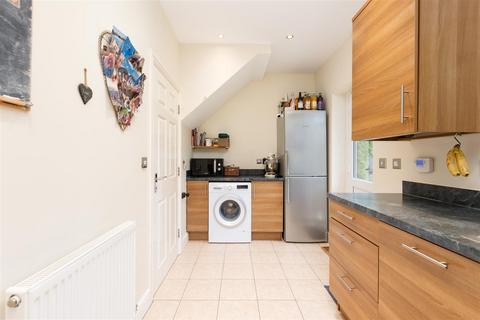 undefined, Charlotte Avenue, Fairfield, Herts SG5 4HF