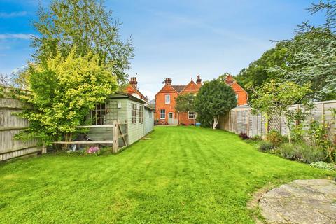 undefined, Henfield Road, Horsham RH13