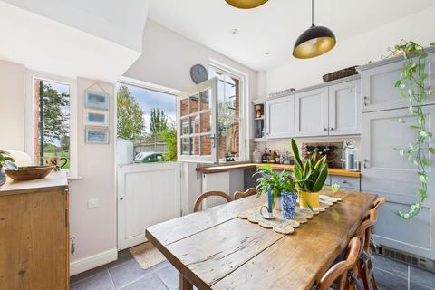 undefined, Henfield Road, Horsham RH13