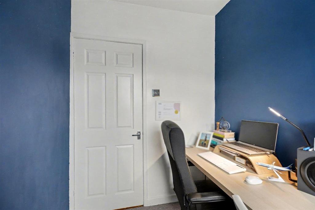 Bedroom 3 2.jpeg