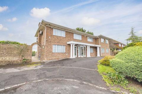 undefined, Beaulieu Close, Datchet SL3