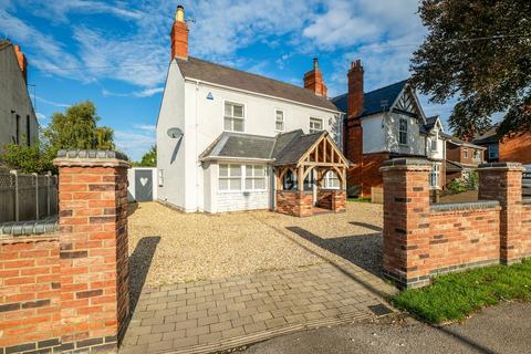 5 bedroom detached house for sale, Hykeham Road, Lincoln, LN6