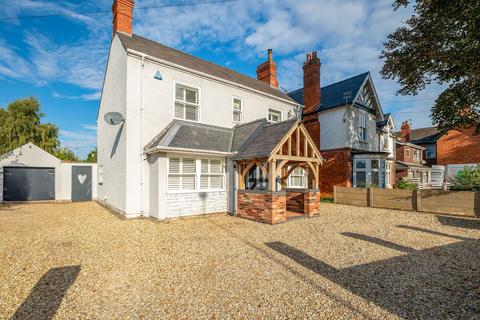 5 bedroom detached house for sale, Hykeham Road, Lincoln, LN6