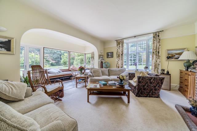 Sitting Room/Snug Area
