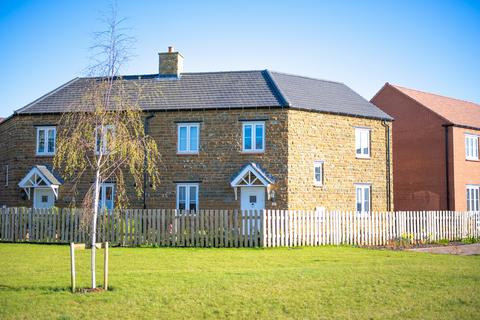 3 bedroom semi-detached house to rent, Maiden Road, Banbury OX16