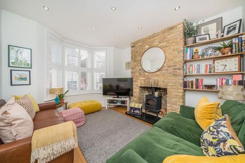 undefined, Newry Road, St Margarets TW1