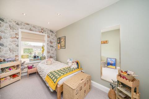 35 Newry Road, Twickenham, TW1 1PJ
