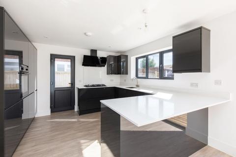 undefined, Swanbourne Road, Wick, BN17