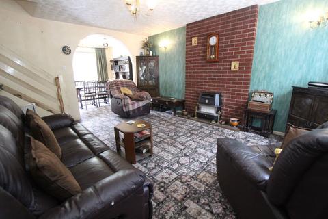 undefined, Nottingham Way, Brierley Hill DY5