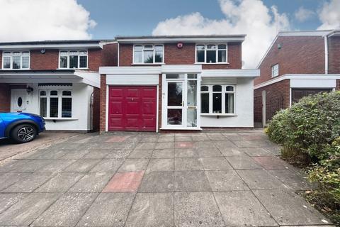 Nottingham Way, Brierley Hill DY5