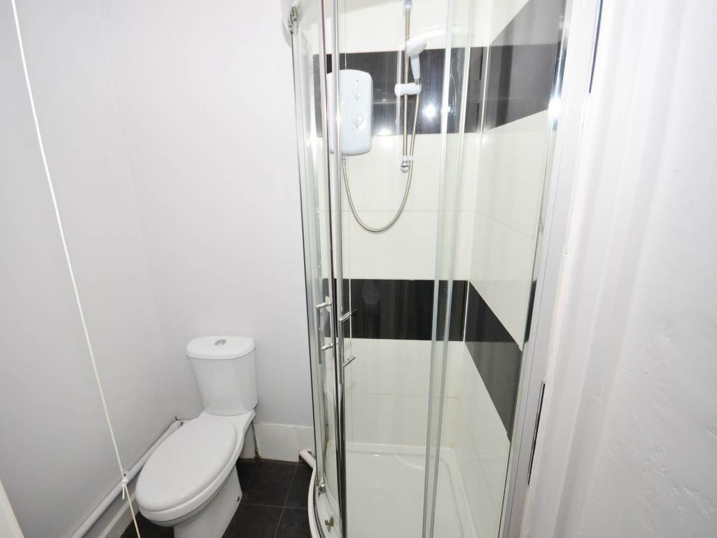 Bathroom2