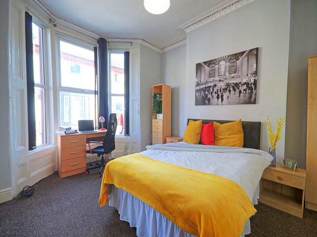 Bed 1