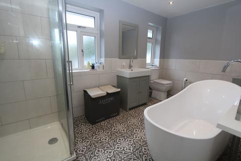 undefined, North View Drive, Brierley Hill DY5