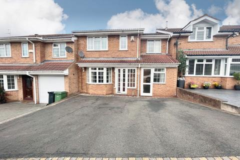 undefined, North View Drive, Brierley Hill DY5