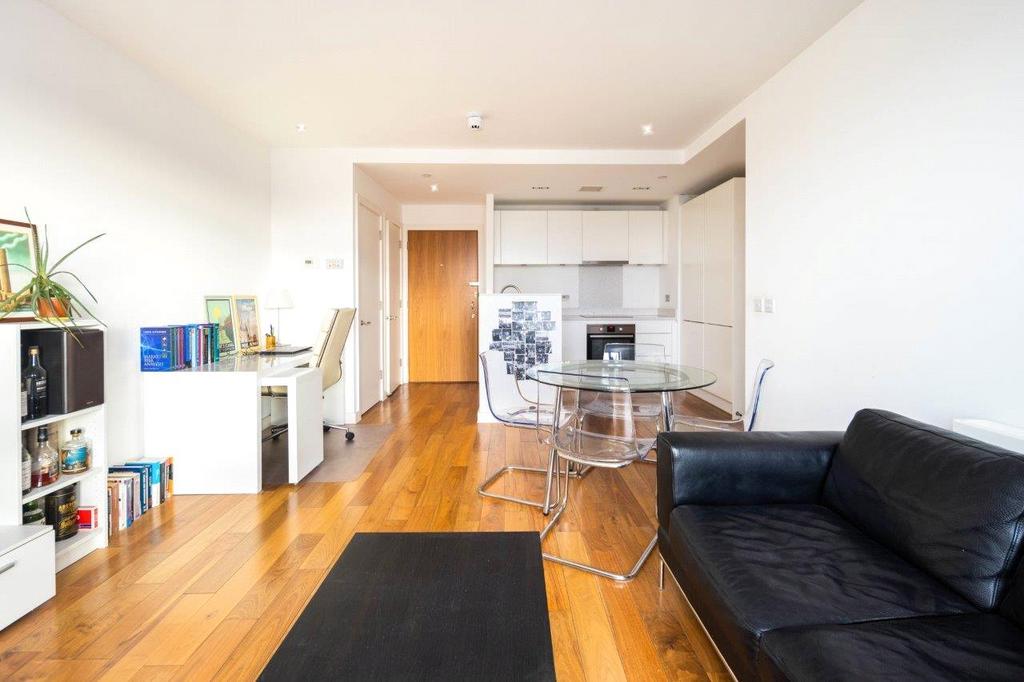 Living Area/Kitchen